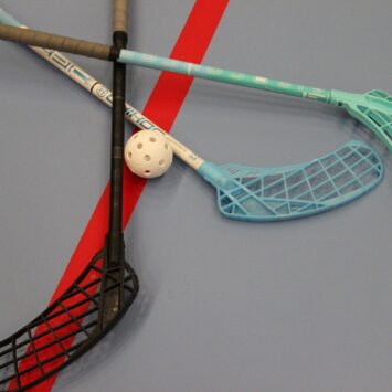 Mangler du en floorballstav eller andet floorball udstyr? Læs med her