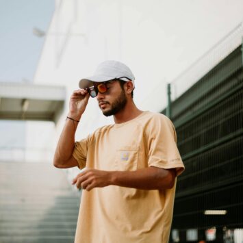 Udforsk Carhartt WIPs rige historie og unikke stil hos ToldYouSo